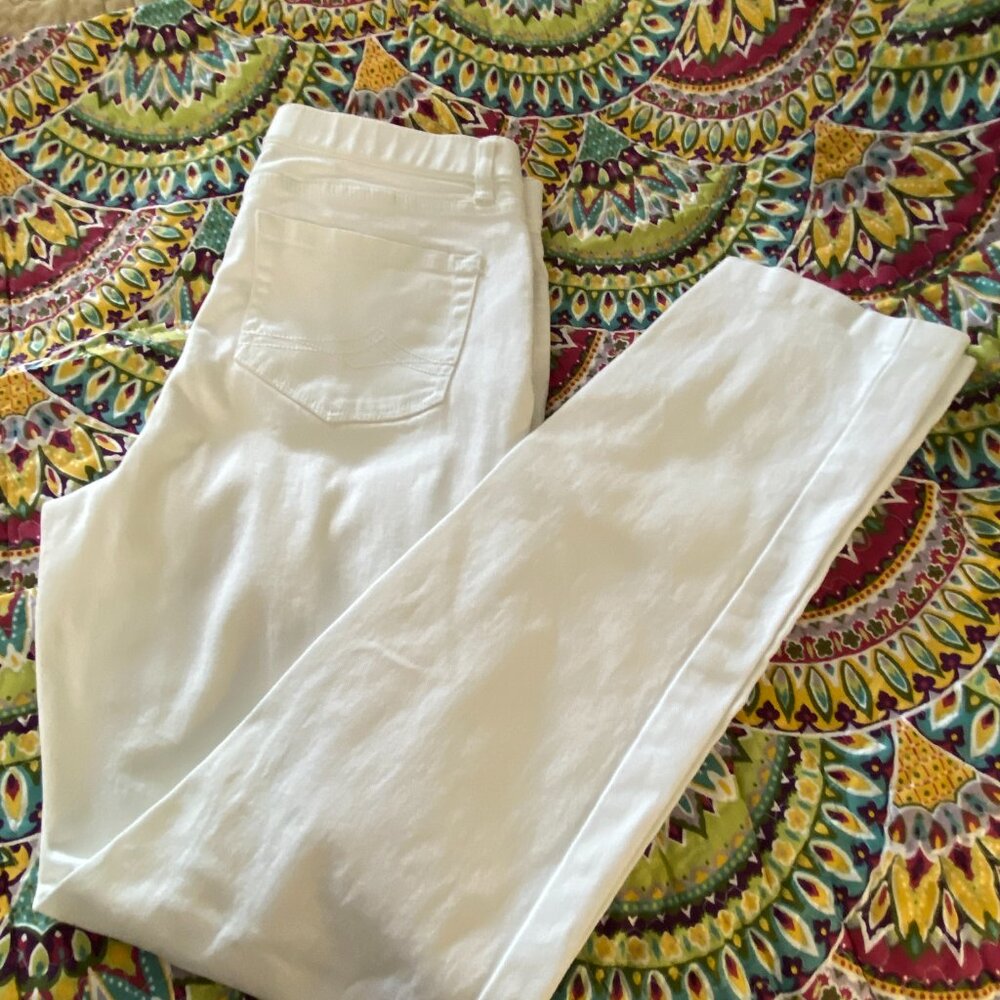 GUC~Denim & Co White Stretch Jeans-sz 8